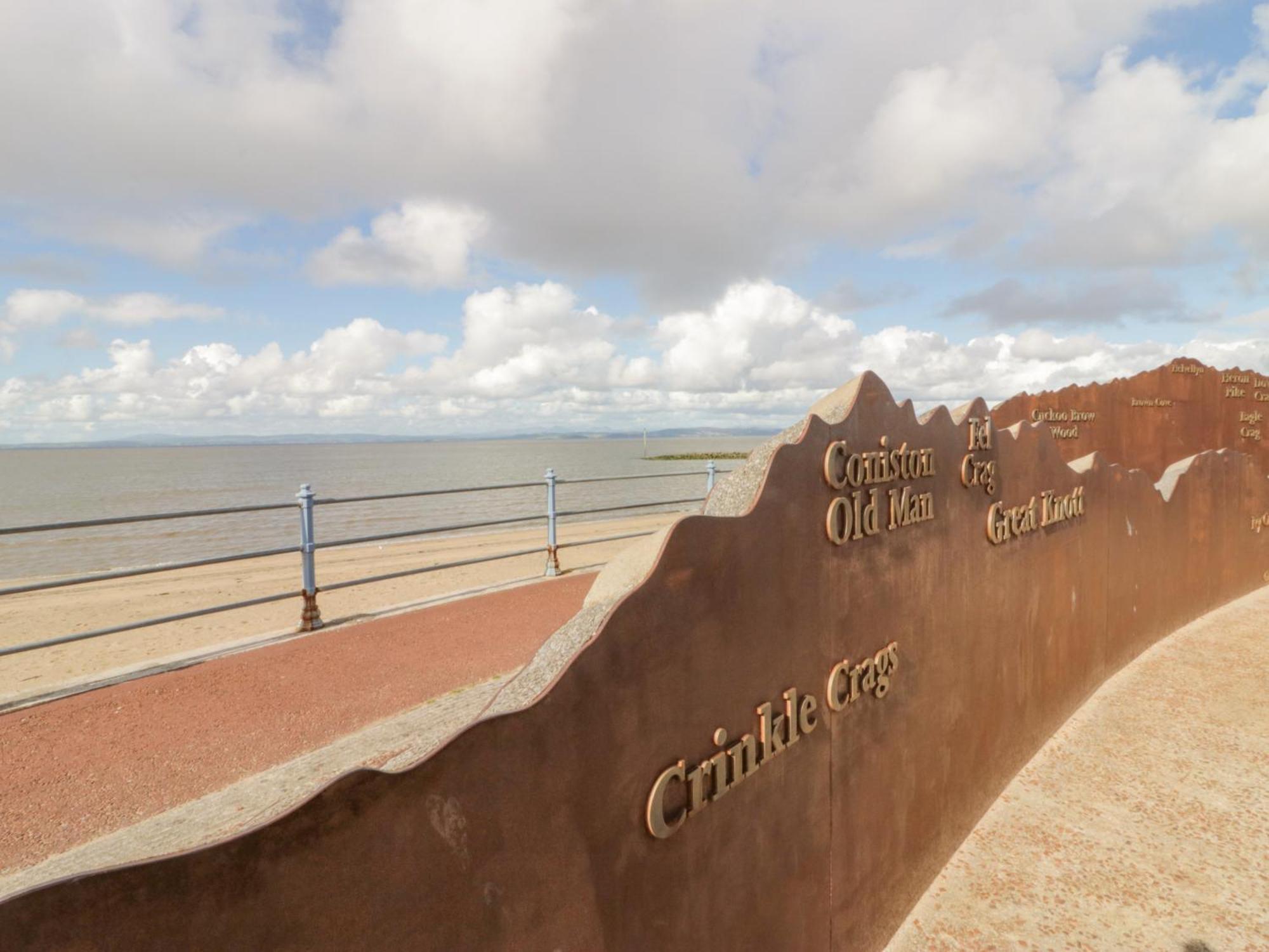 The Bay Cottage Morecambe Extérieur photo